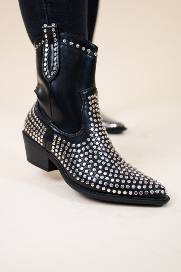 NAOMI STUDDED WESTERN BOOTS