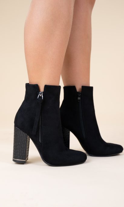 LAILA SUEDE HEELS BLACK