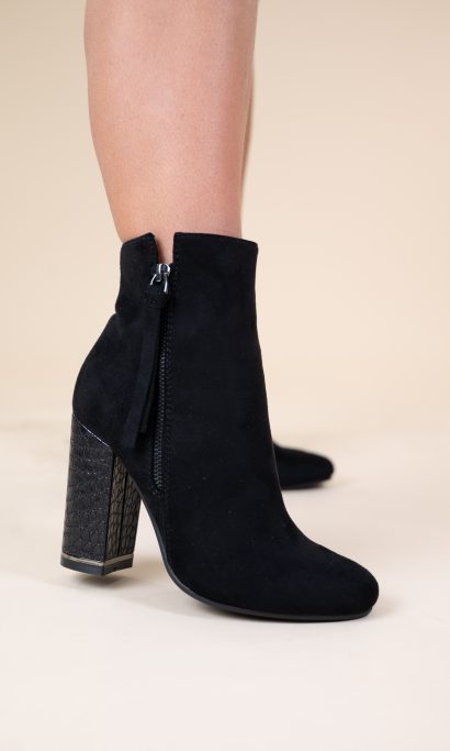 LAILA SUEDE HEELS BLACK