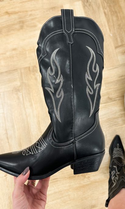 Lariss boots black