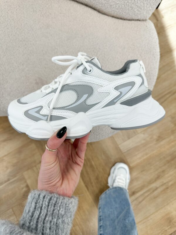Chara sneaker grijs
