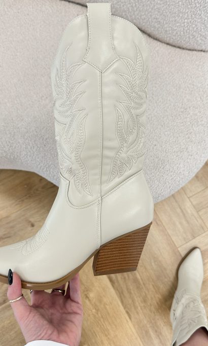 Claire western boots beige